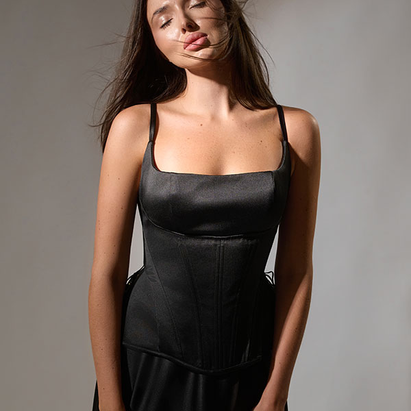 CORSET NEGRU BASCA CU BRETELE